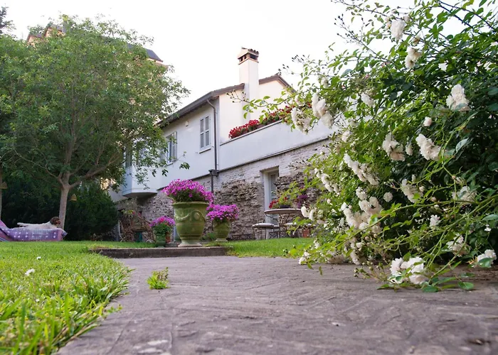 Au Petit Jardin