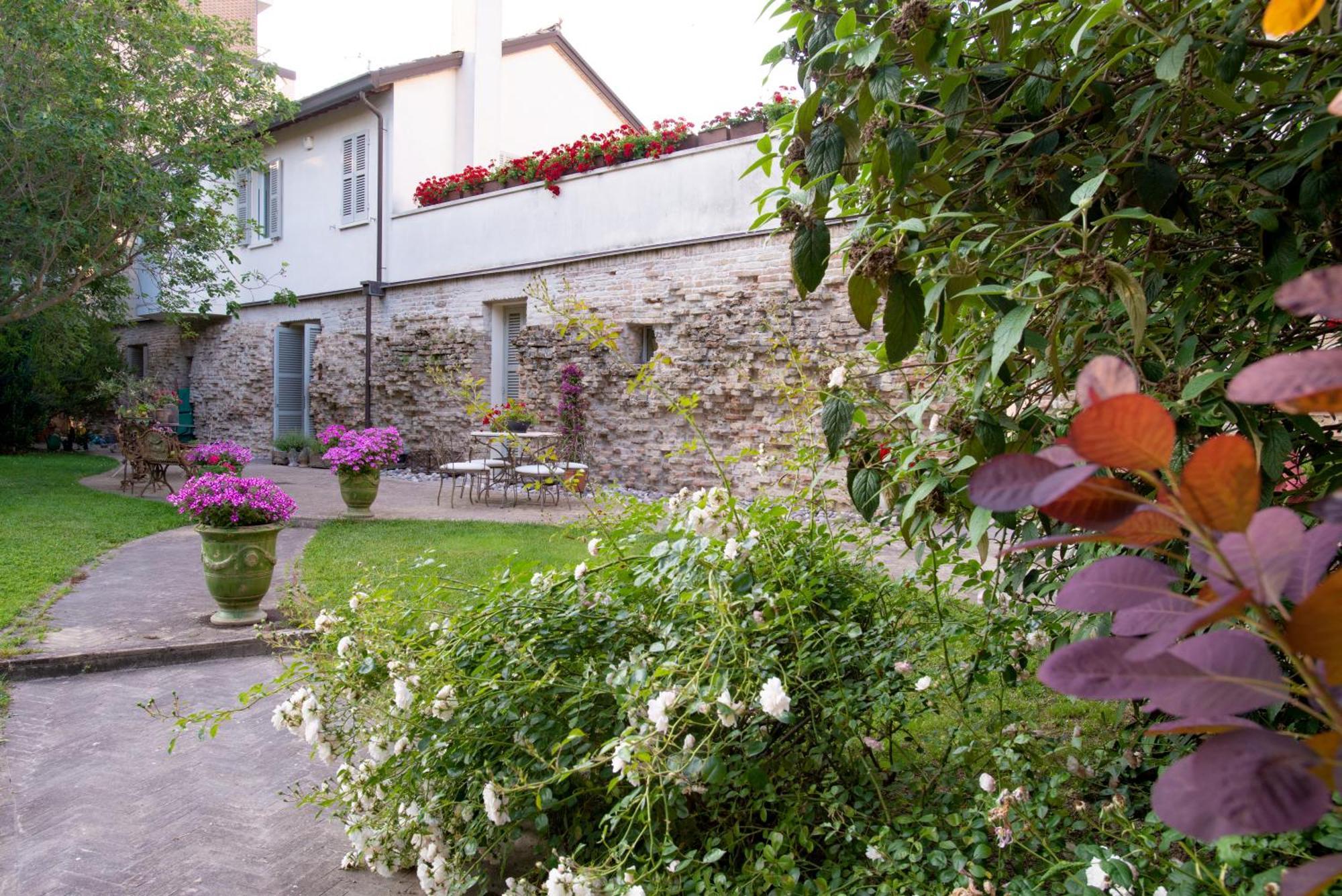 Homestay Au Petit Jardin Ravenna